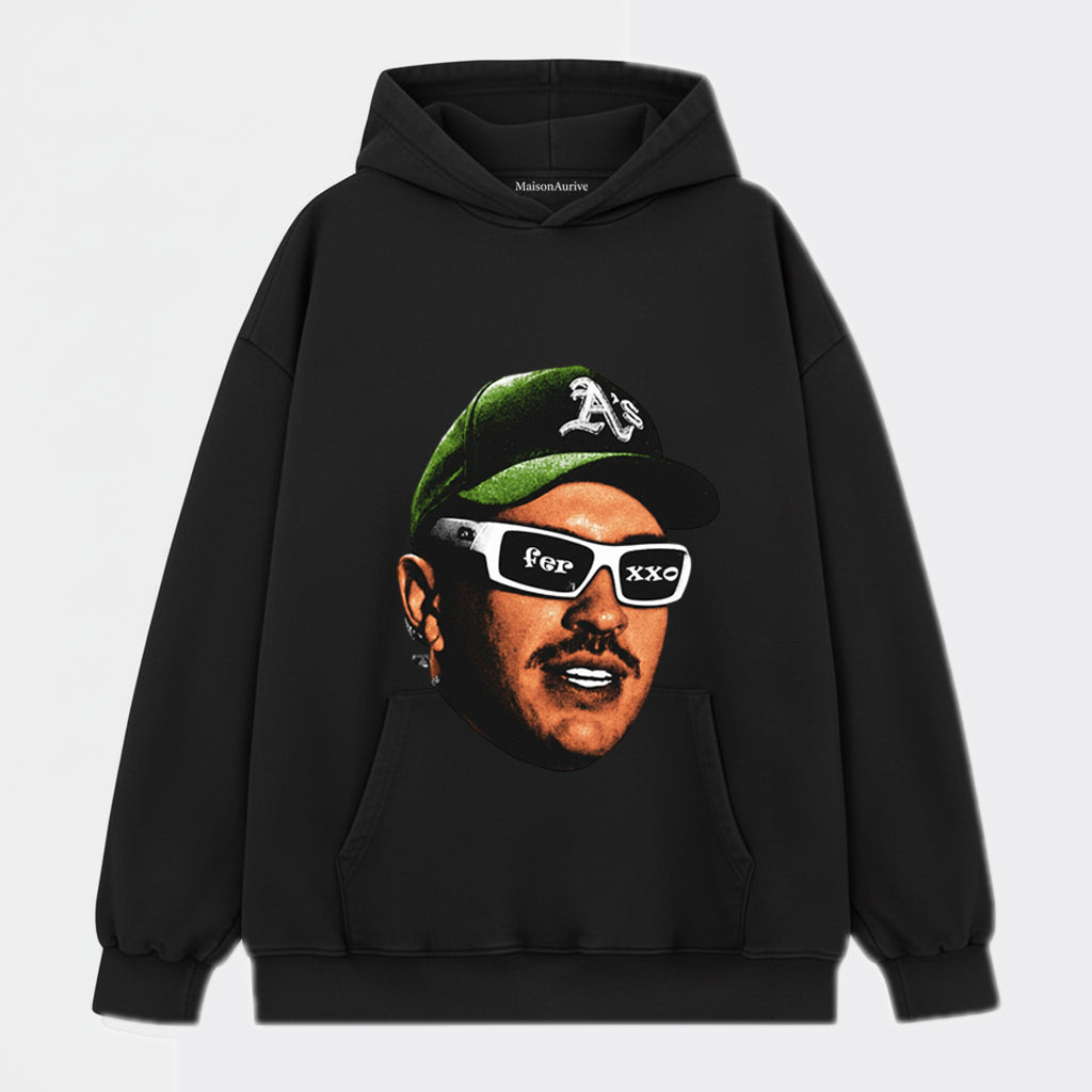 MaisonAurive ウォッシュド ブラック T シャツ: マディソン ビア「Tongue Out」