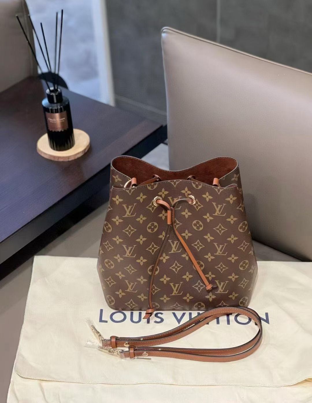 Retro Luxury Drawstring Bucket Bag, Daily Crossbody Bag