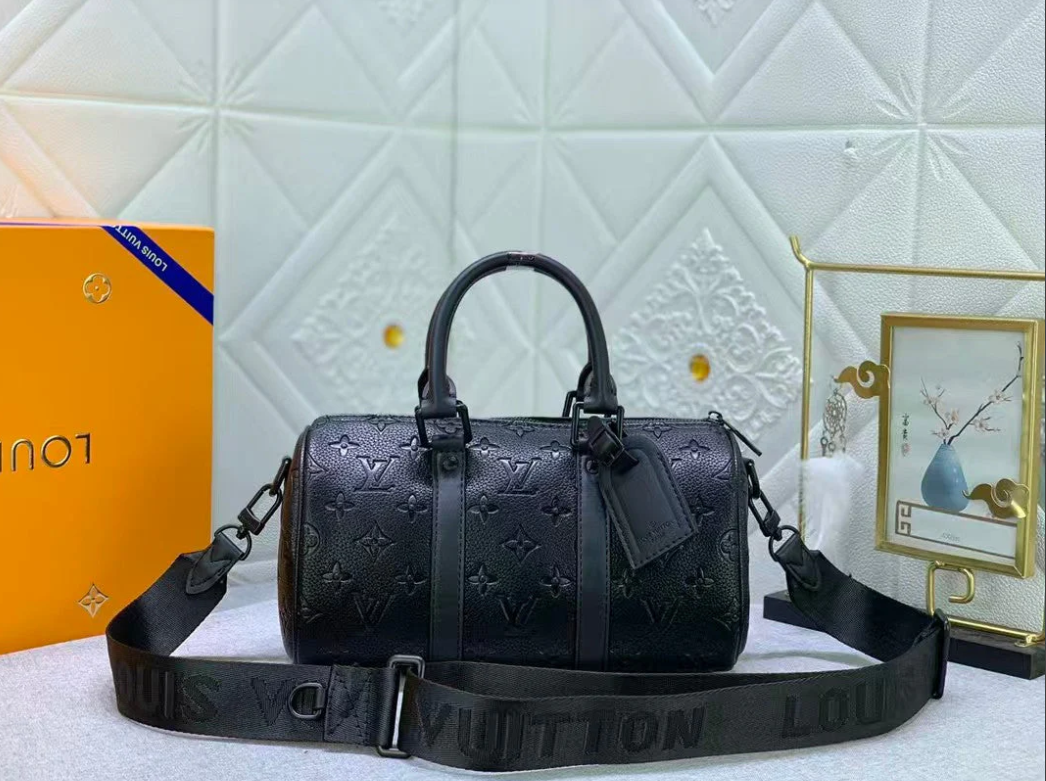Trendy Louis Vuitton taske (unisex stil)