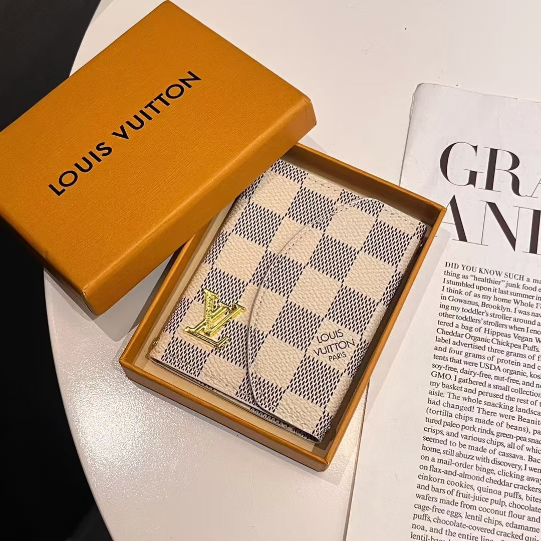Luksus Lou & Luksus-inspireret Monogram Compact Wallet Collection