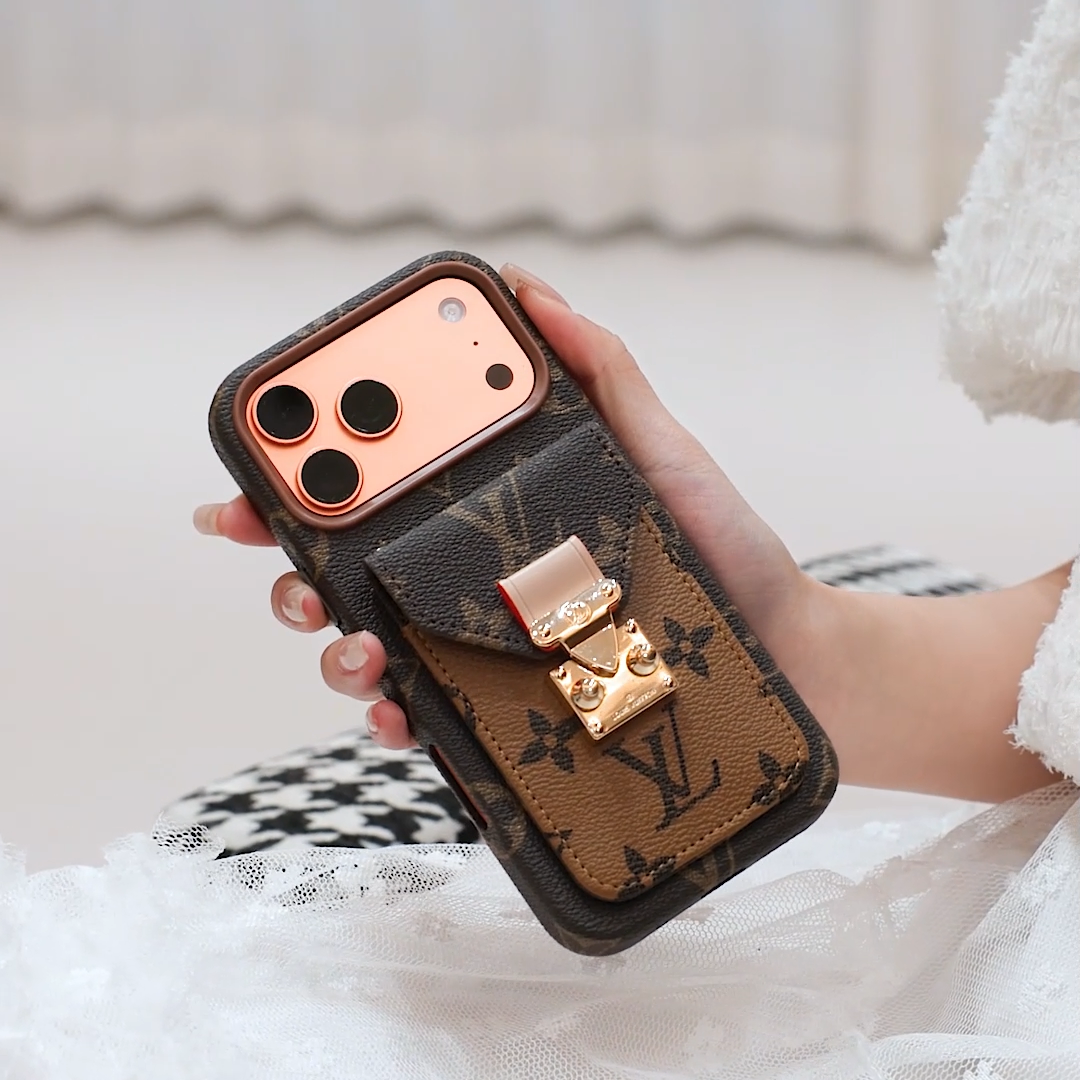 럭셔리 스타일의 가죽 카드 포켓 iPhone 케이스