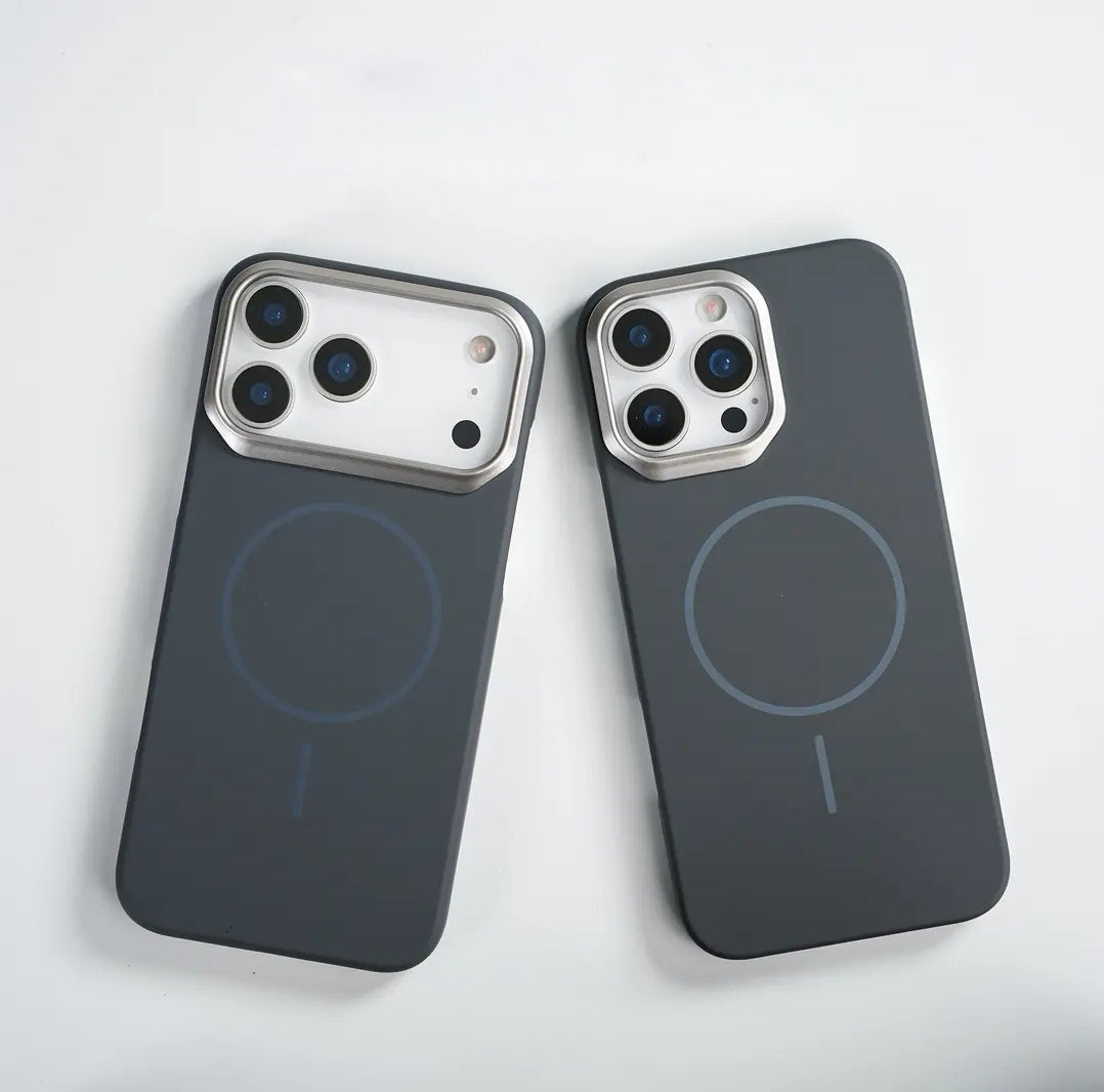 Nyt tyndt bare-feel magnetisk telefoncover 08
