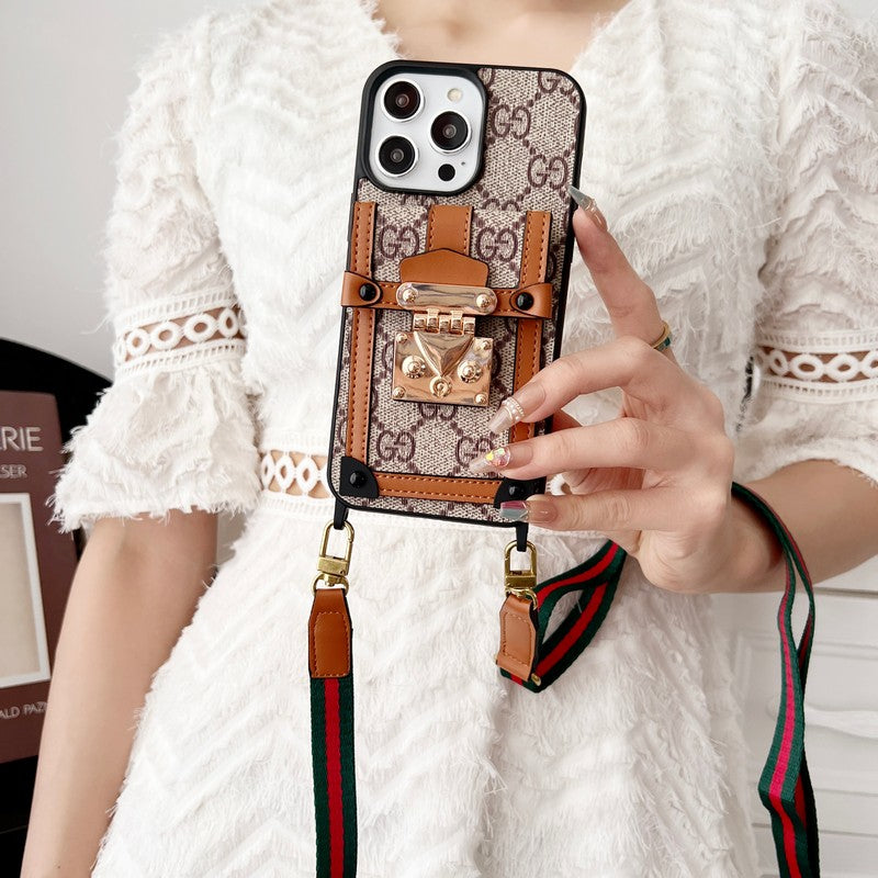 حقيبة بطاقات مميزة بسلسلة كلاسيكية لهاتف iPhone