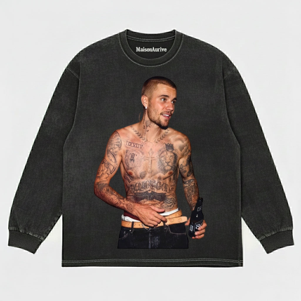 MaisonAurive ウォッシュド ブラック T シャツ – ジャスティン ビーバーのタトゥー ポートレート グラフィック