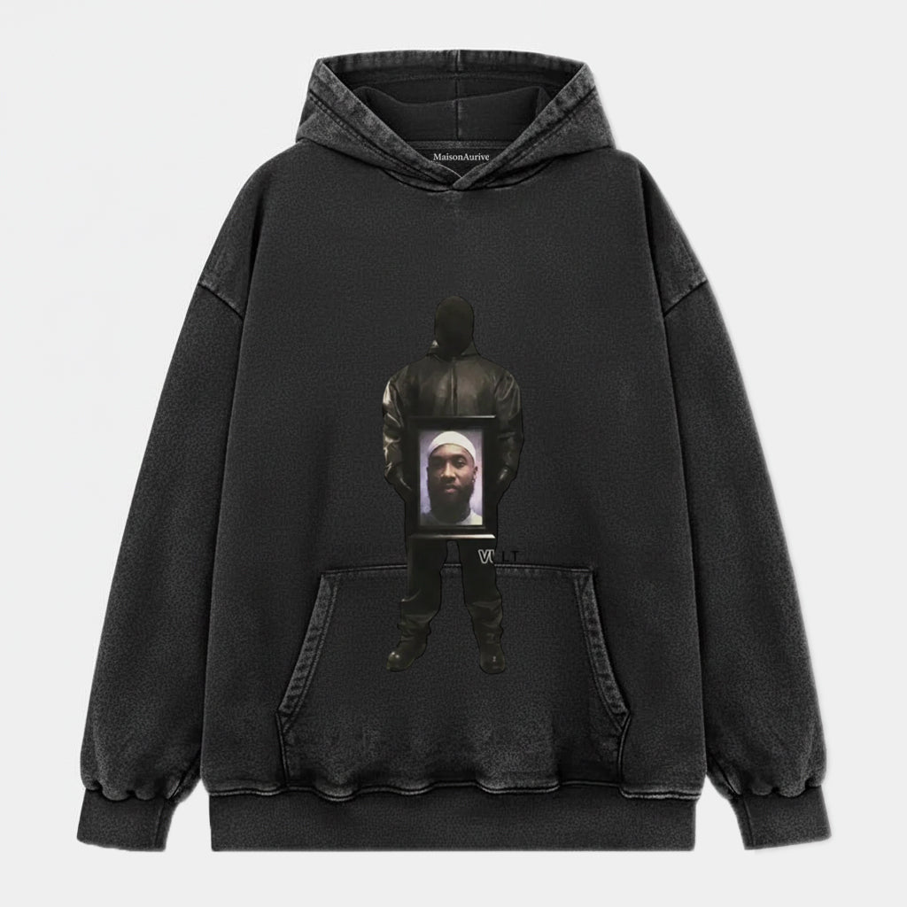 MaisonAurive ウォッシュド ダーク バイブ T シャツ – ブラック |ウォーターウォッシュ グレー - フード付きポートレート グラフィック T シャツ