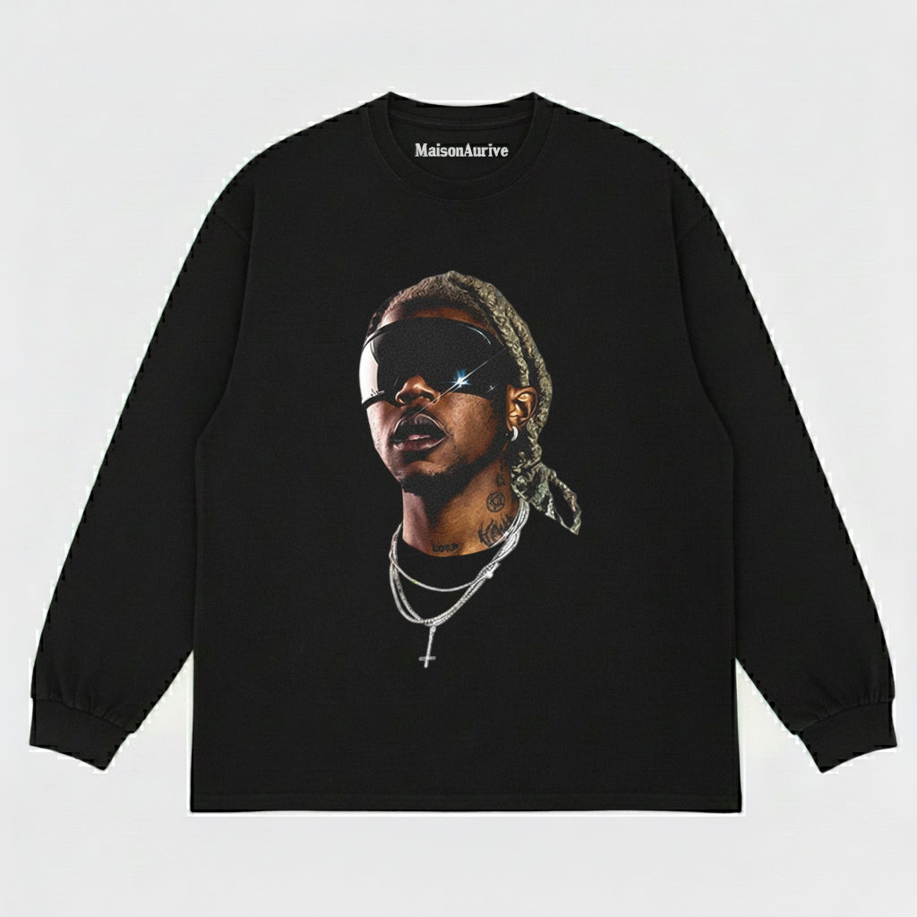 MaisonAurive ウォッシュド ヒップホップ T シャツ – 未来的な色合いのポートレート