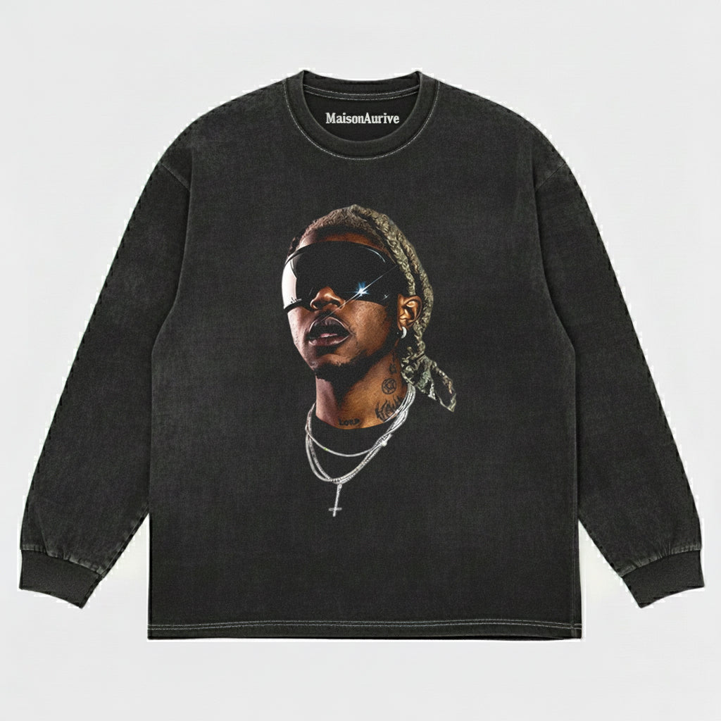 MaisonAurive ウォッシュド ヒップホップ T シャツ – 未来的な色合いのポートレート