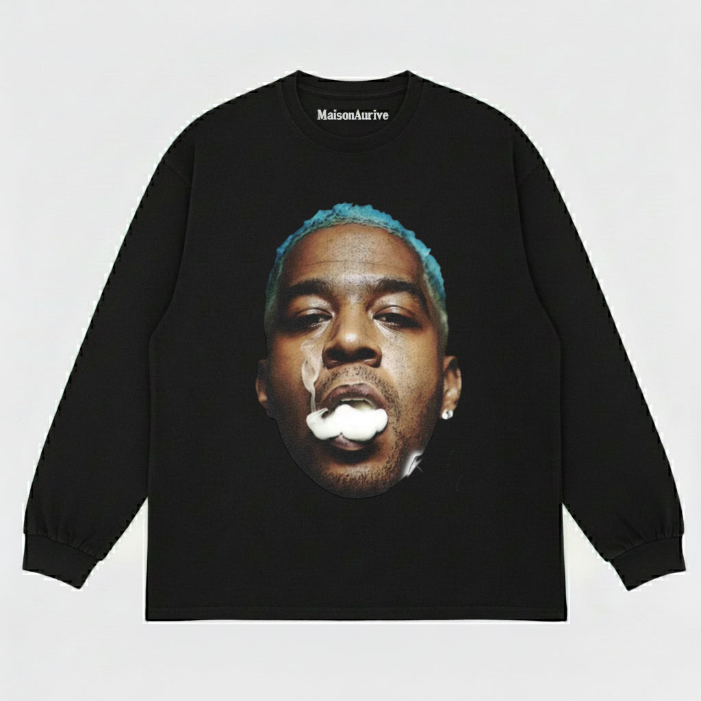 MaisonAurive ウォッシュド ヒップホップ T シャツ – 大胆な青い髪のポートレート