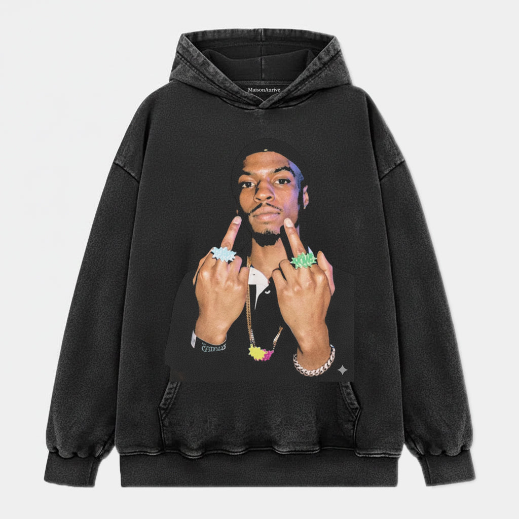 मैसनऑरिव वॉश्ड हिप-हॉप टी - वाइब्रेंट एक्सेसरी पोर्ट्रेट चारकोल