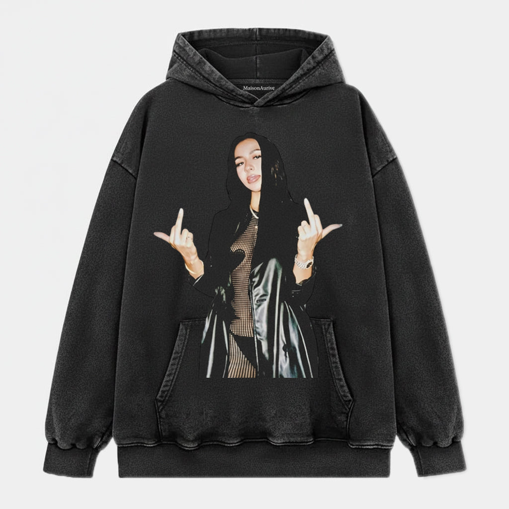 Camiseta de hip-hop lavada MaisonAurive - Retrato de gesto callejero Carbón