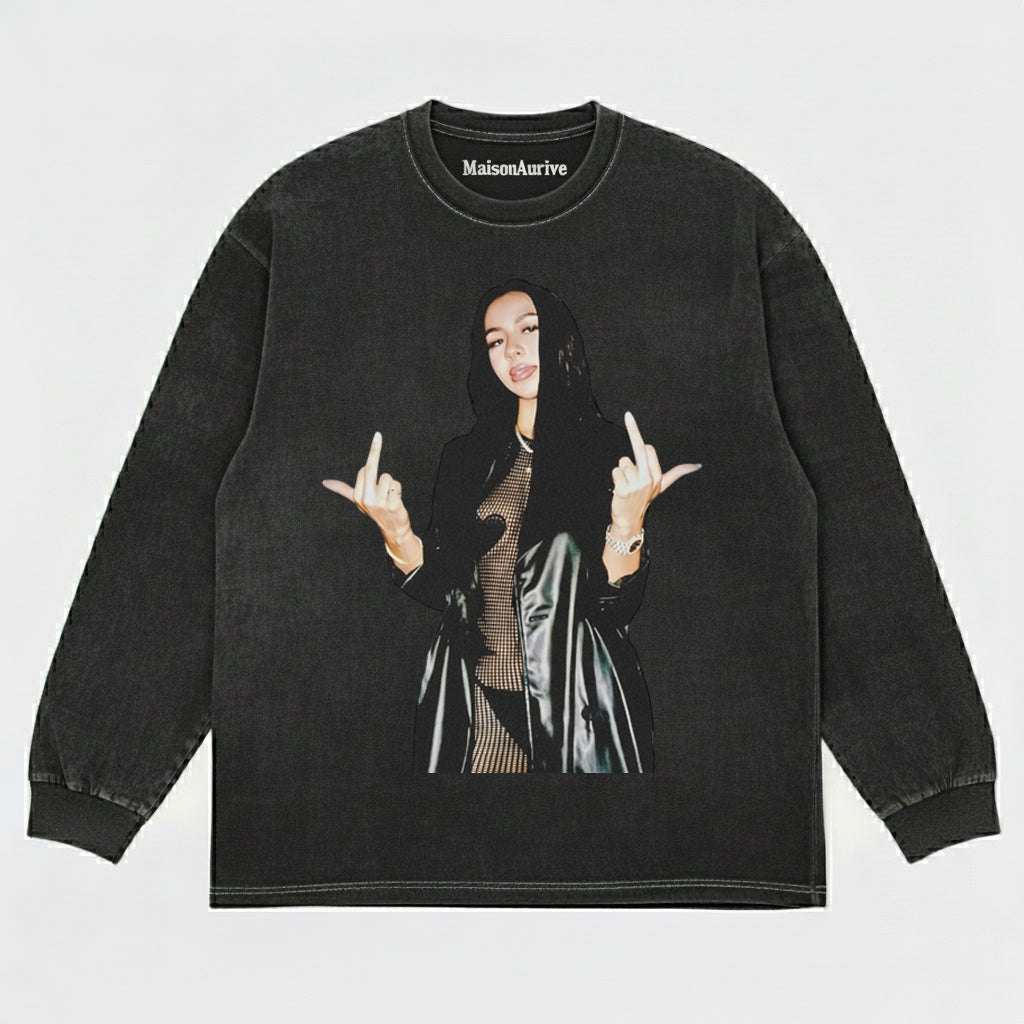 Camiseta de hip-hop lavada MaisonAurive - Retrato de gesto callejero Carbón