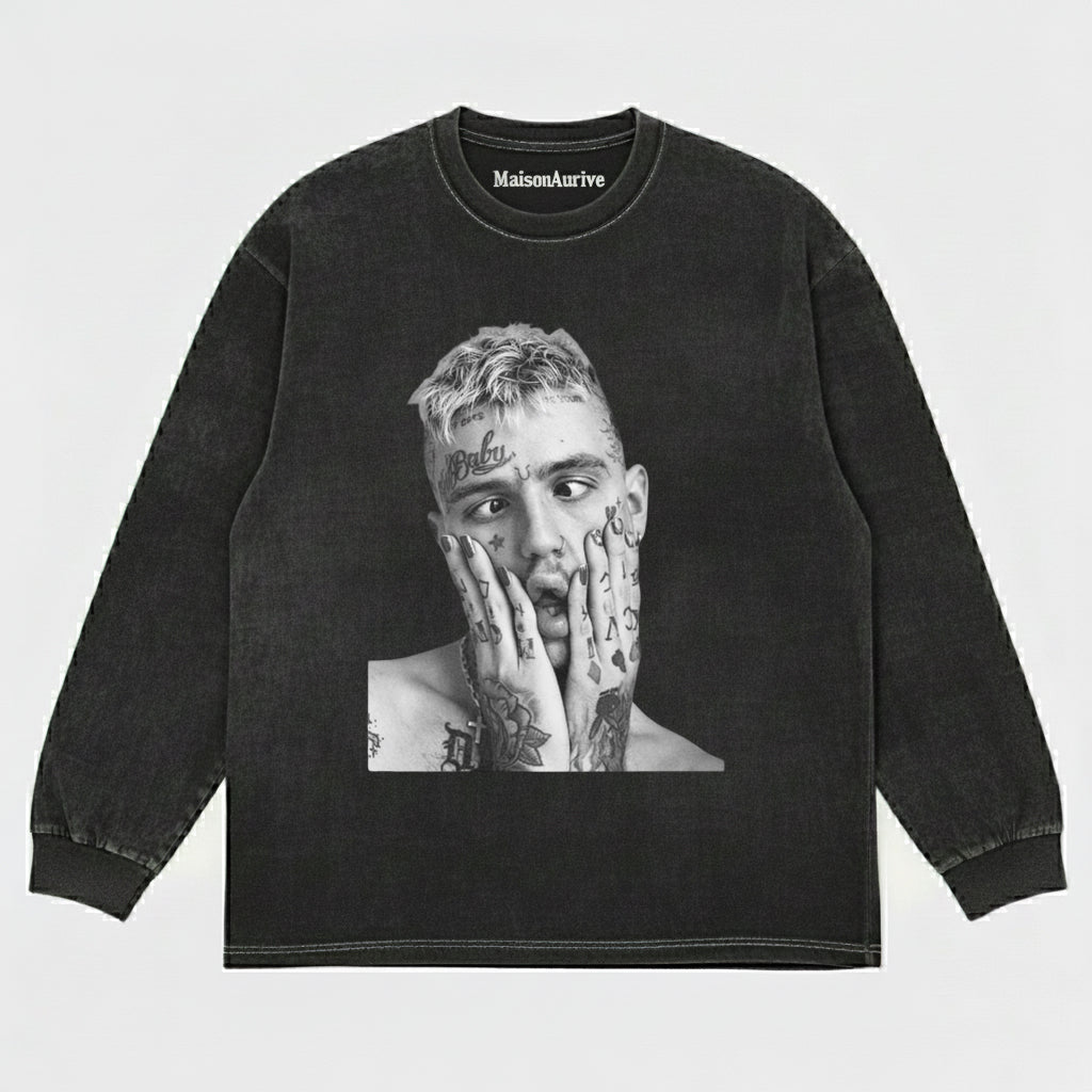 メゾンオーリヴ ヴィンテージウォッシュドTシャツ：ダークタトゥー & ムードポートレート チャコール