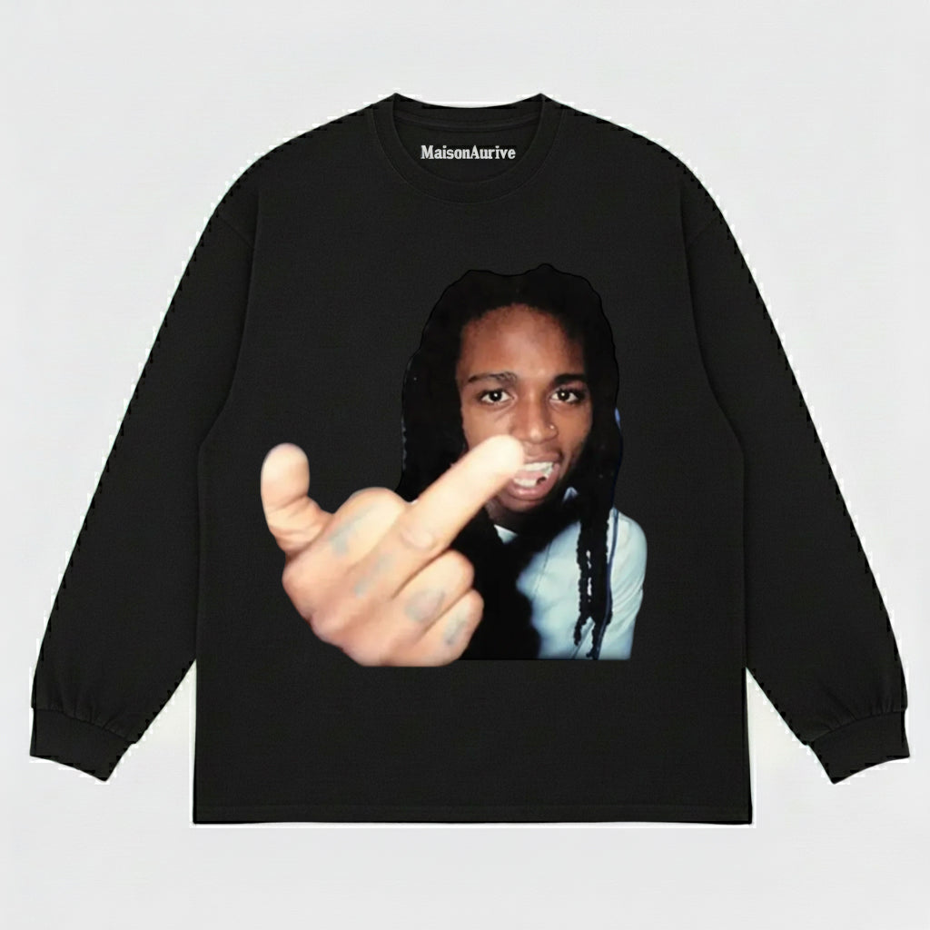 MaisonAurive Washed Hip-Hop Tee – Braids Gesture Portrait Waterwashed Charcoal