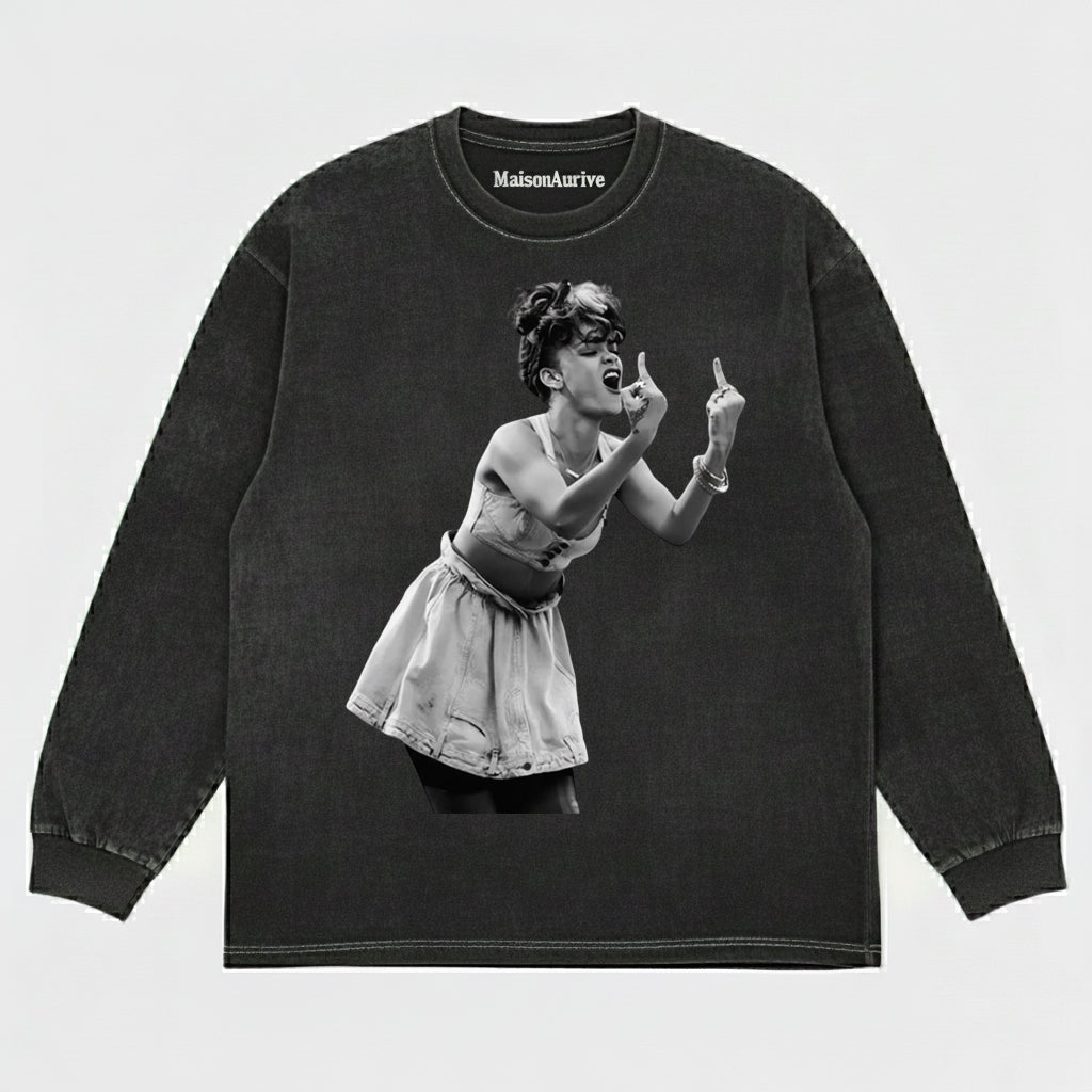 MaisonAurive Washed Hip-Hop Tee – Skirt Baddie Dual Gesture Portrait Waterwashed Charcoal