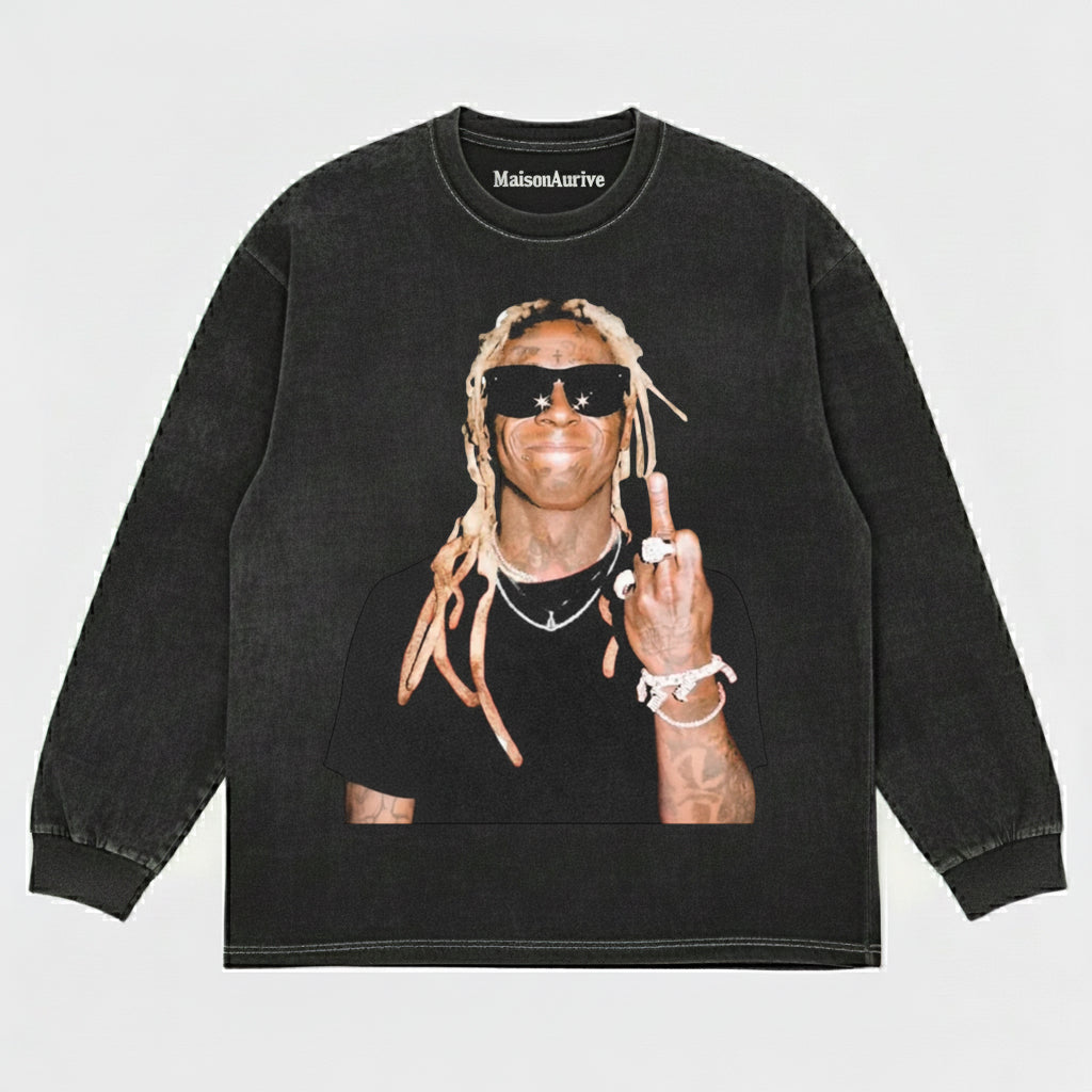 MaisonAurive Washed Hip-Hop Tee – Blonde Dreads & Chain Gesture Portrait Waterwashed Charcoal