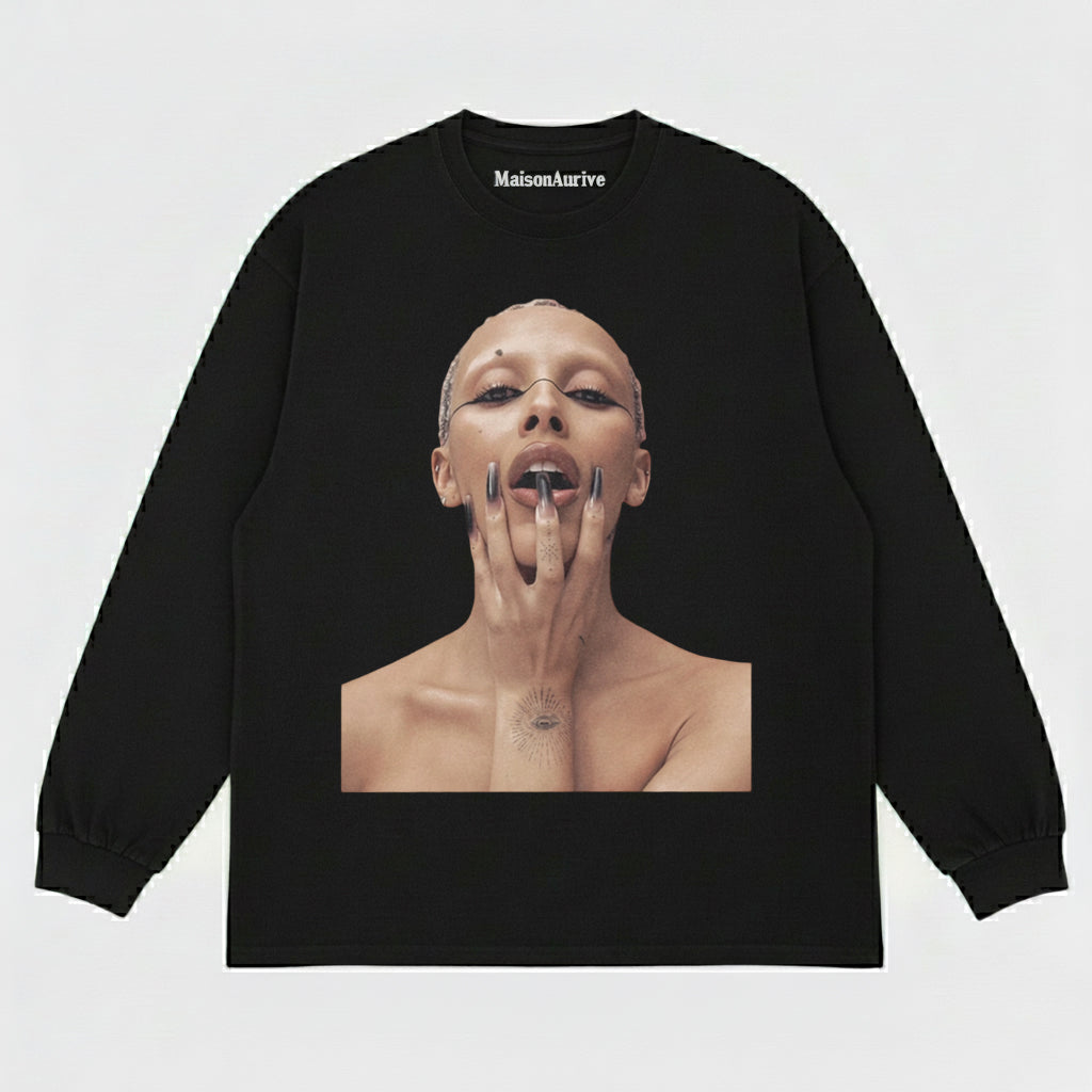 MaisonAurive Washed Hip-Hop Tee – Bald Baddie Tattoo Gesture Portrait Waterwashed Charcoal