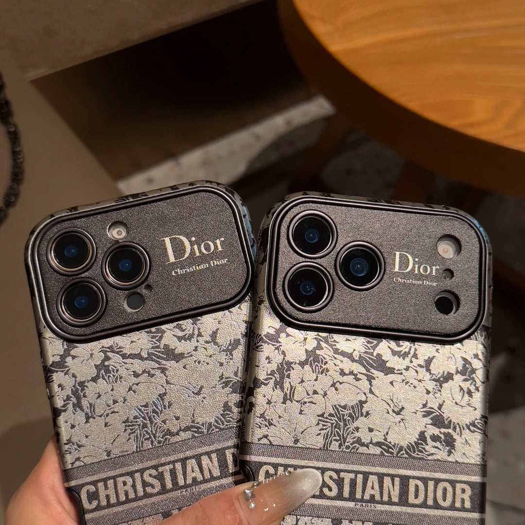 Chic Floral Design iPhone Case — Premium Protection with Elegant Design