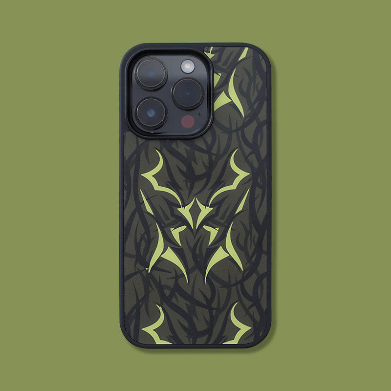 適用於 iPhone 的終極深色圖案盔甲手機殼