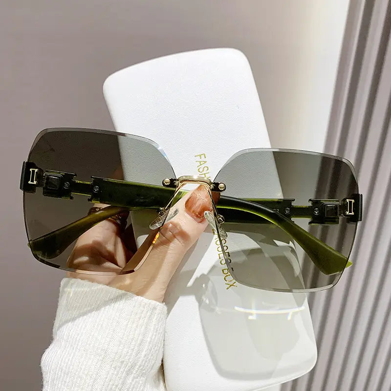 Lunettes de soleil H de luxe personnalisées