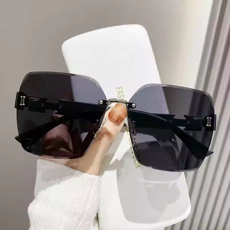 Lunettes de soleil H de luxe personnalisées
